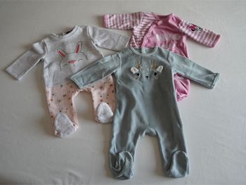 Lot de 3 Pyjamas sweat/velours (In Extenso, Minnie Disney, Kiabi) en 3 mois