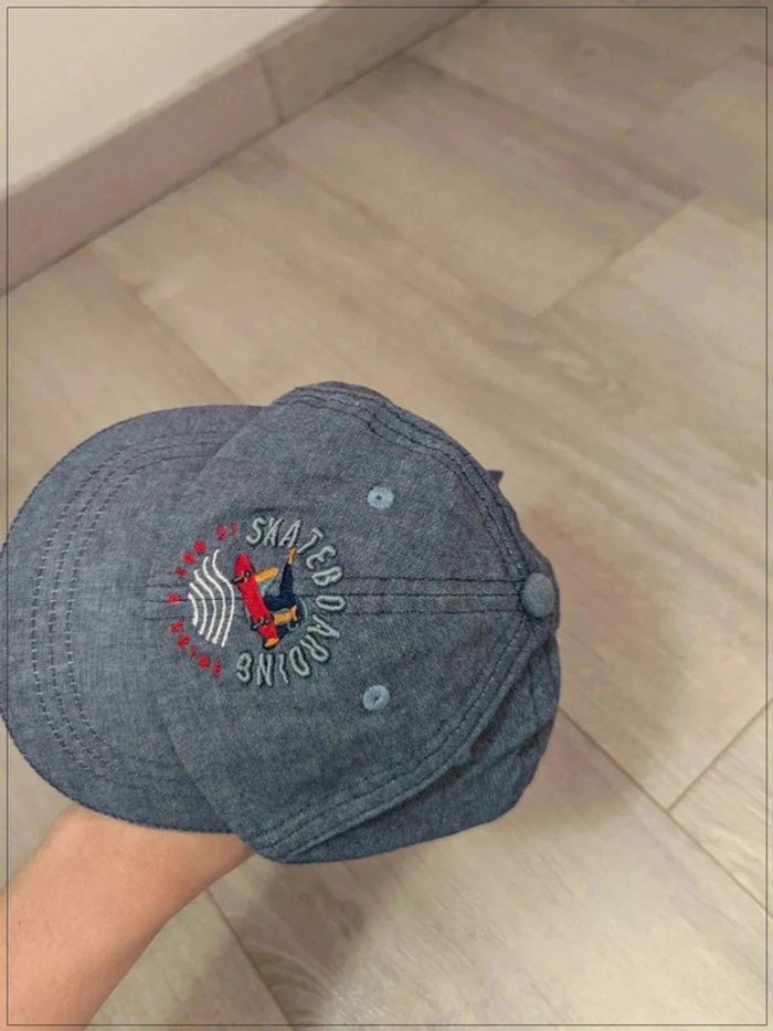 Casquette - photo numéro 2