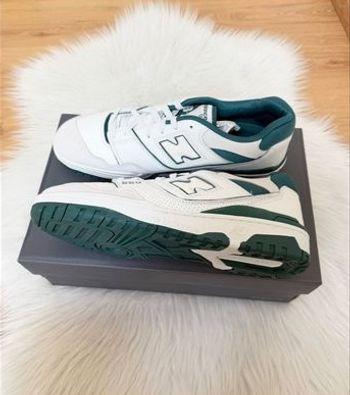 New Balance 550 - Blanc/Vert - Taille 47.5 - Neuf avec étiquettes