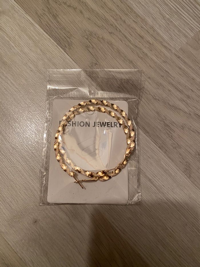 Boucles d’oreilles