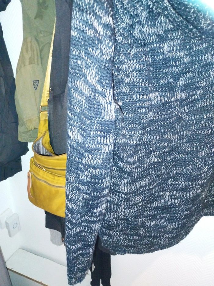 Pull femme - photo numéro 2