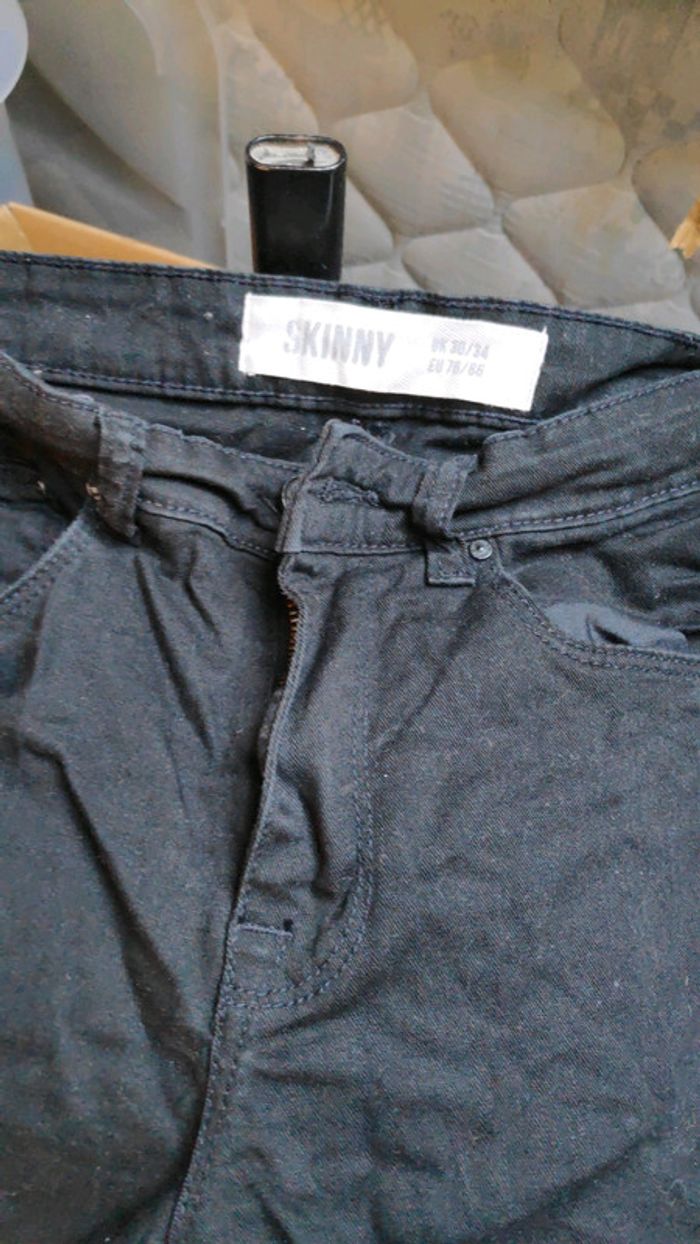 Jean noir skinny taille 76/86