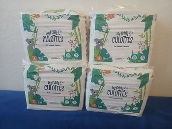 4 paquets de couches taille 2