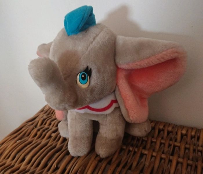 Peluche Dumbo - photo numéro 2