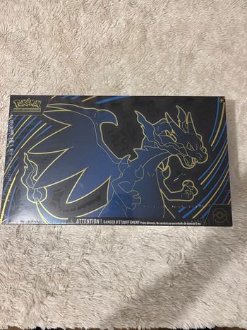 Pokémon Ultra Premium Collection – UPC Méga-Dracaufeu X-ex Neuf Scellé