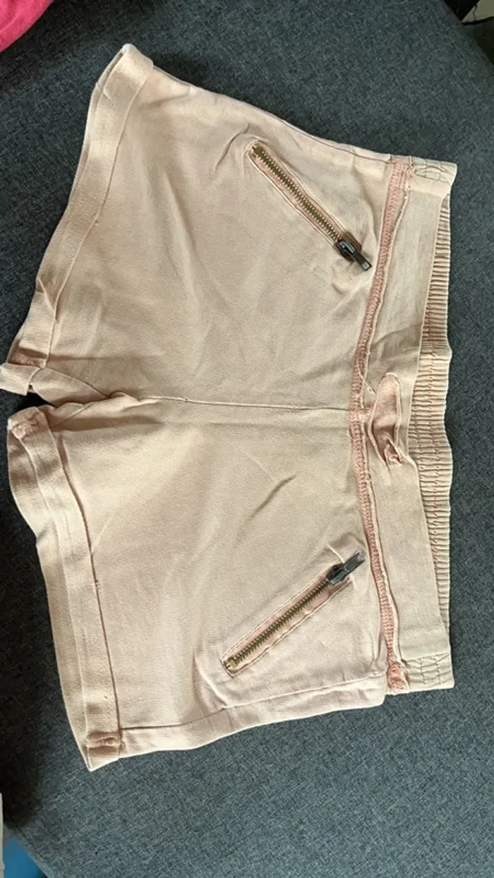 Short pyjama