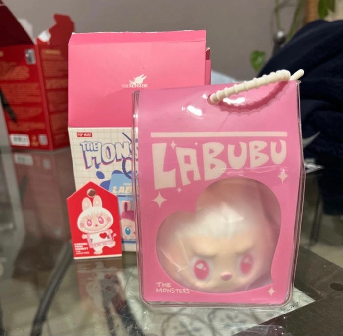 Labubu secret wacky mart neuf jamais sortie de son sac - photo numéro 3