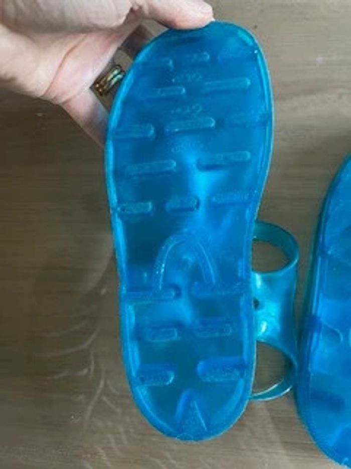 Squelettes bleues chaussures plastique taille 30 - photo numéro 7