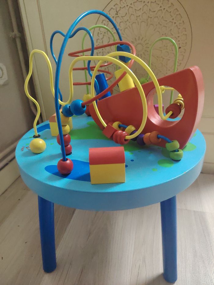 Table d'activités enfants - photo numéro 2