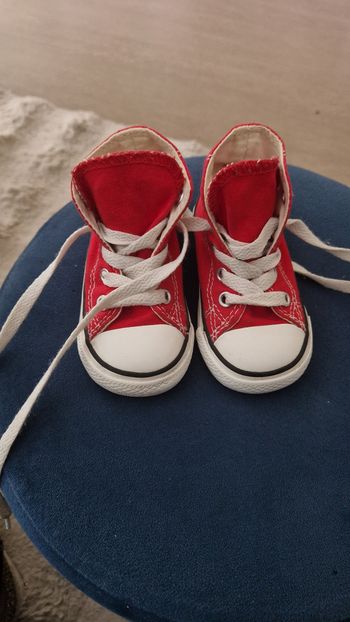 Converse montante bébé rouge