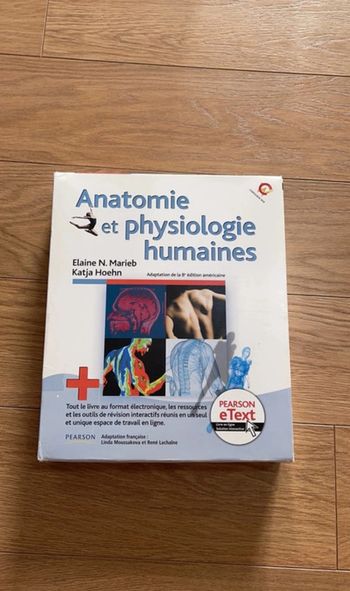 Iicence STAPS Livre Pearson Anatomie et physiologie humaine