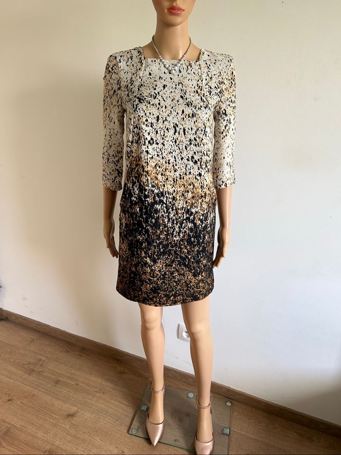 Robe imprimée à manches courtes Zara taille S jamais portée - photo numéro 3
