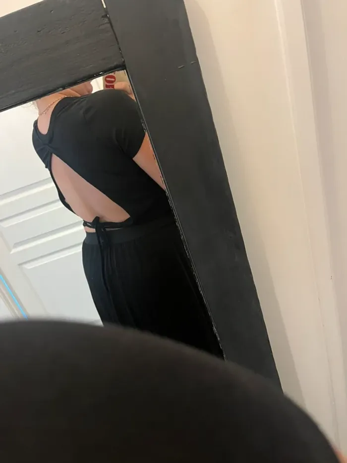 Crop top noir - photo numéro 2