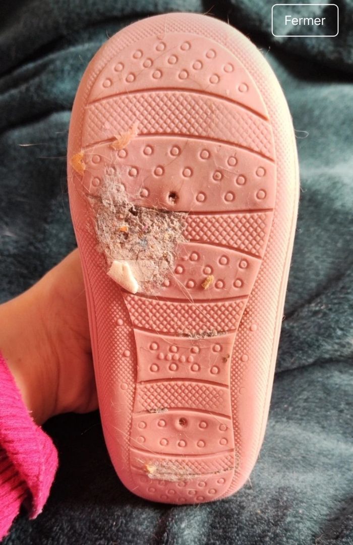 🌞Chaussons stich et Angel. Pointure en 25🌞 envoye rapide ou aujourd'hui 🌊 - photo numéro 8