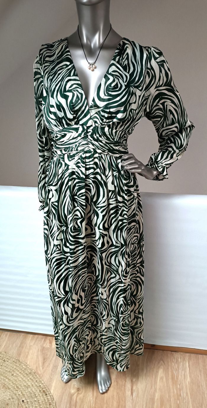 Robe longue taille 36/38 - photo numéro 10