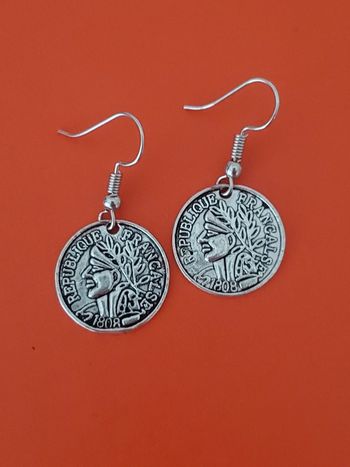 Boucles d'oreilles façon pièce de monnaie