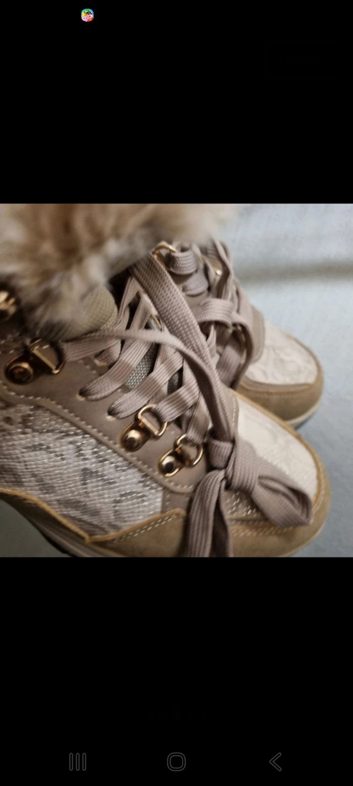superbes chaussures taille 40 - NEUF - photo numéro 4