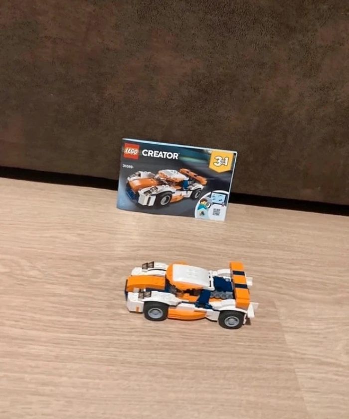 Lego 31089 Creator La Voiture de Course - photo numéro 6
