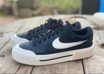 Nike court Legacy lift