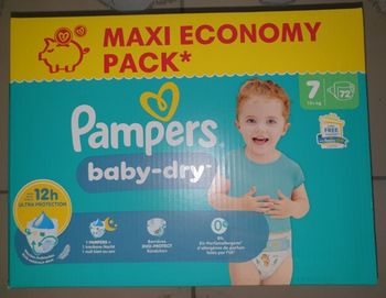 Couches pampers baby-dry T7