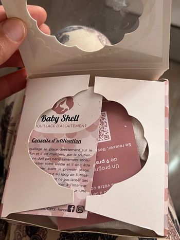 Deux coquillages pour protéger les mamelons M