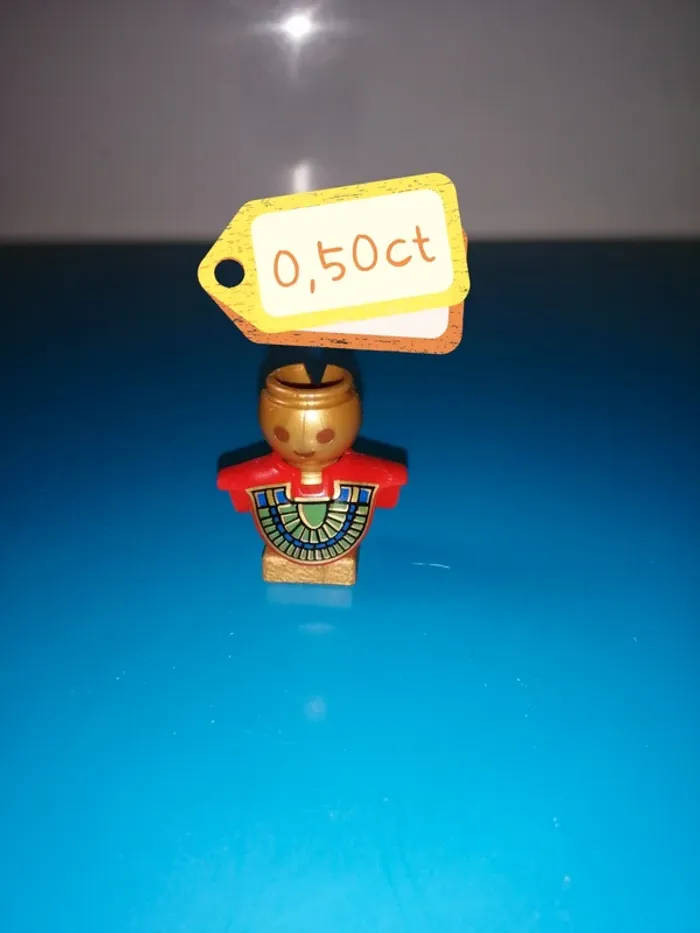 Thème* pièce détachée / urne - pyramide - momie - buste - drapeau - photo numéro 3