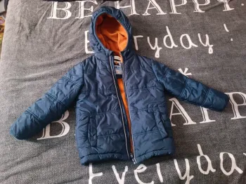  Doudoune polaire a l'intérieur