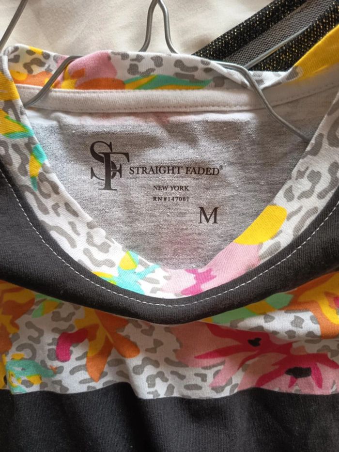 Robe courte . Marque straight Faded. (958) - photo numéro 2