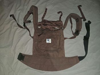 Porte bébé ergobaby