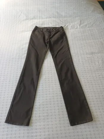 Jeans noir élasthanne avec brillants aux poches