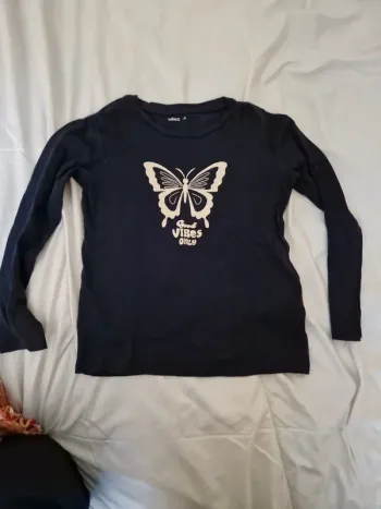 T-shirt papillon pailletée