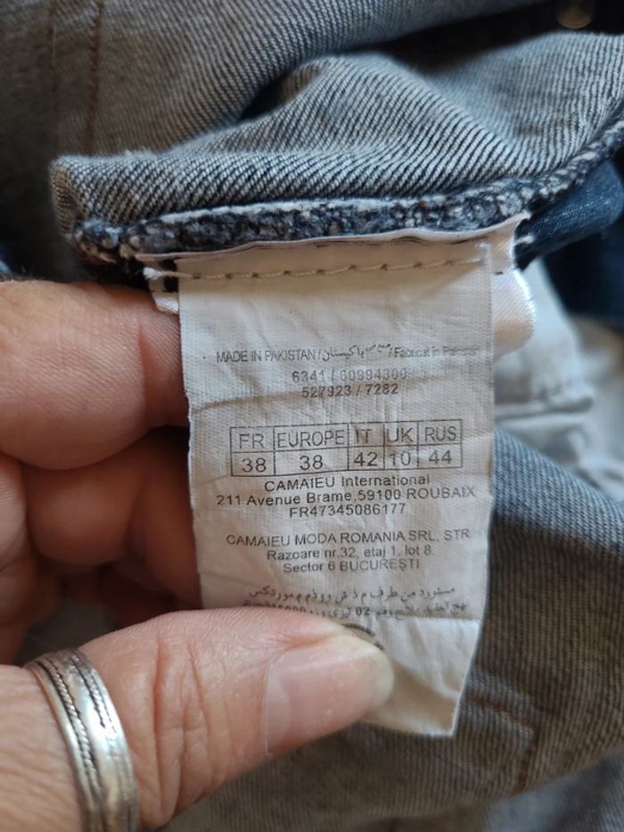 salopette short en jean camaieu taille 38 - photo numéro 6