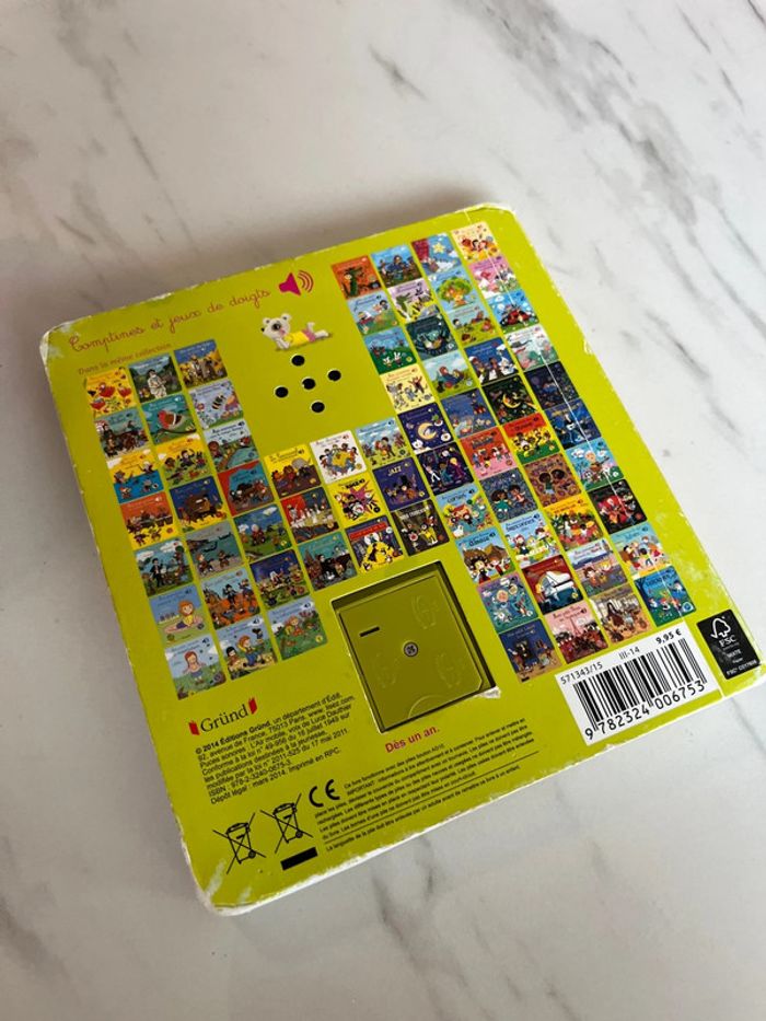 Livre musical Comptines et jeux de doigts - photo numéro 2