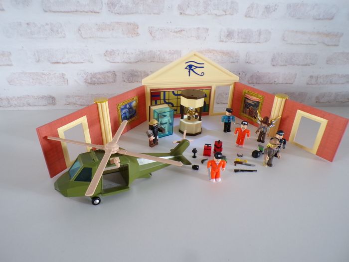 Roblox - Le musée - Hélicoptère - Sarcophage (J26) - photo numéro 4