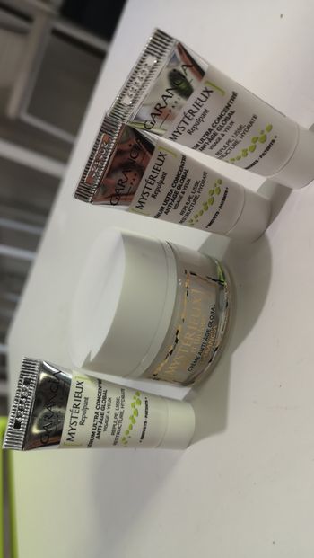Lot Garancia crèmes  Mystérieux