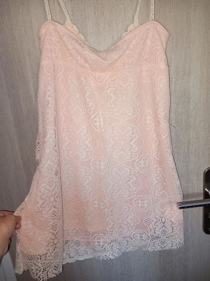 Magnifique tunique rose poudré et dentelle - photo numéro 2