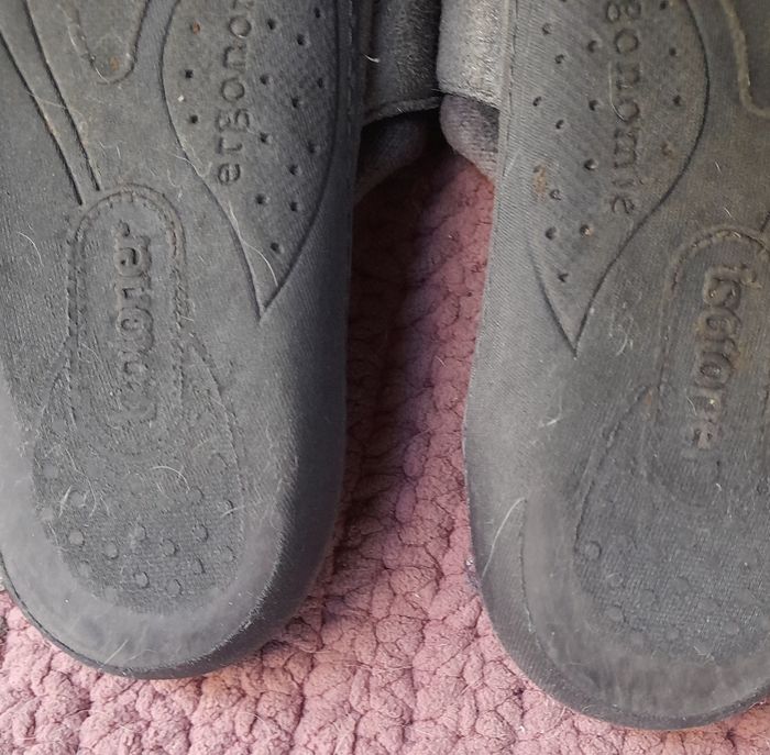 Pantoufles femme Isotoner pointure 38 - photo numéro 3