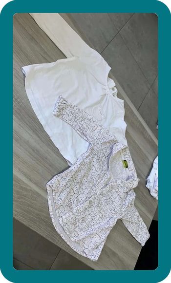 Lot de 2 hauts TAO 9 mois