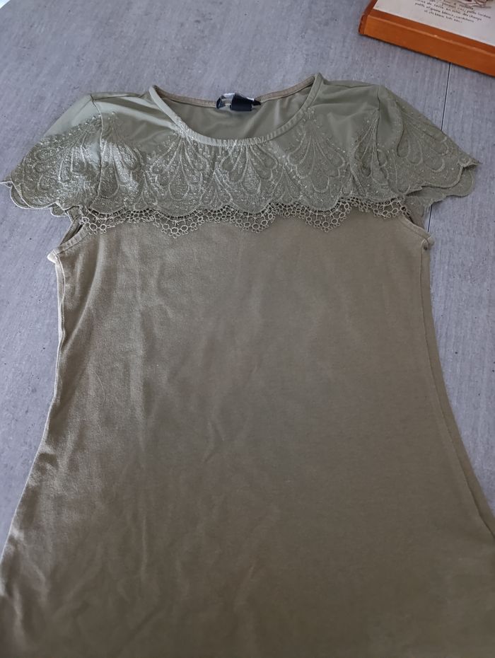 Lot Tee shirts - photo numéro 2