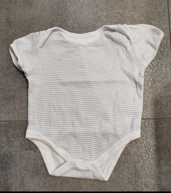 Body manches courtes 6 mois