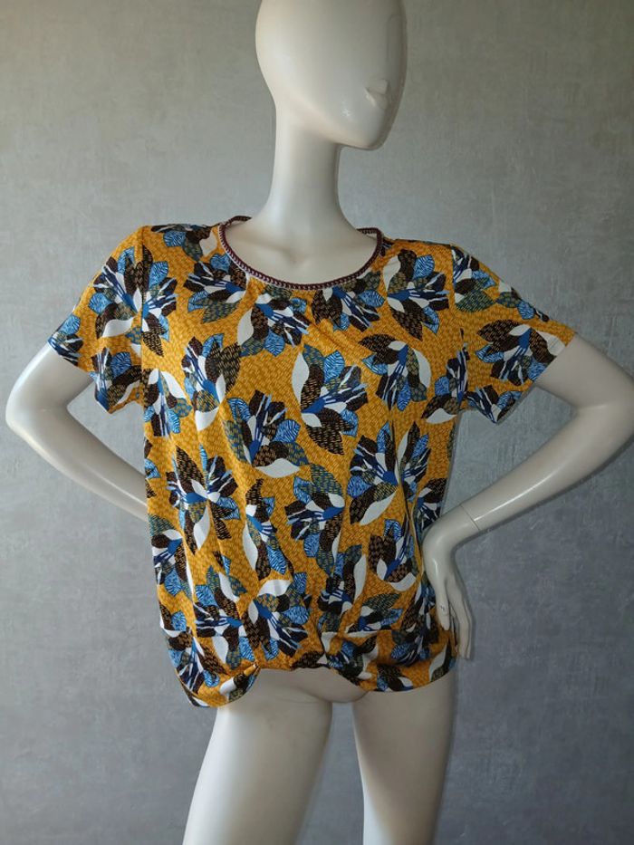 tee shirt moutarde et coloré cache cache taille 42