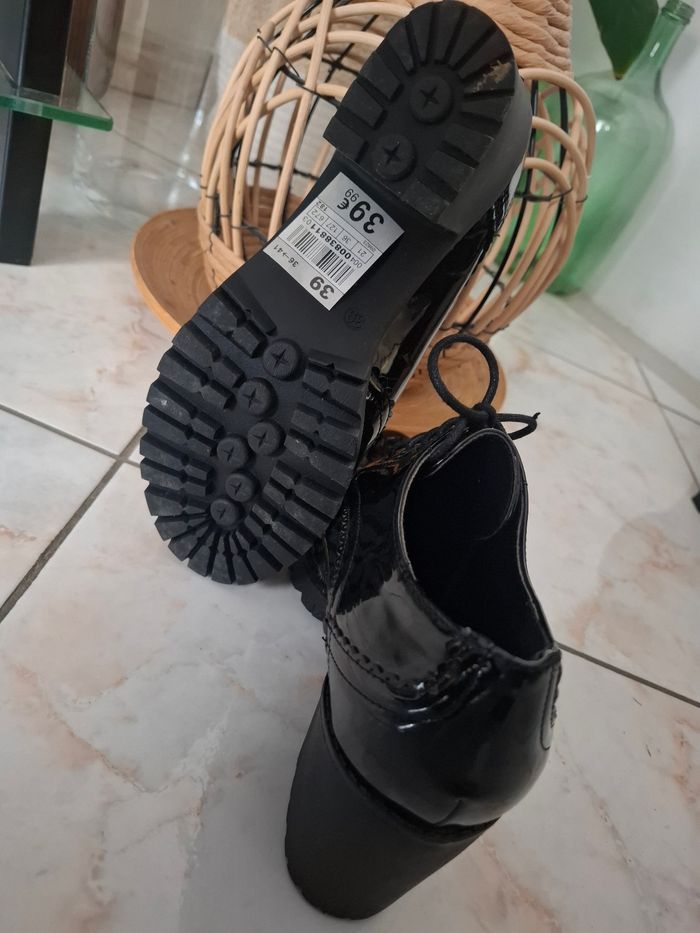 Chaussures vernis - photo numéro 3