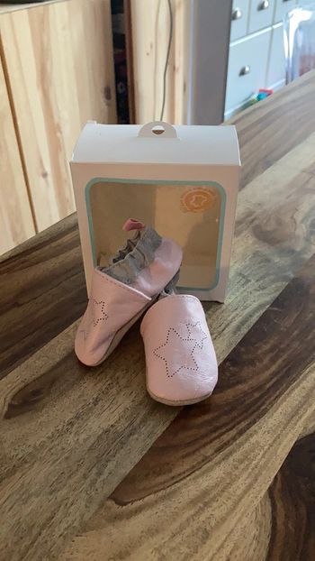 Chaussons cuir 1/6 mois