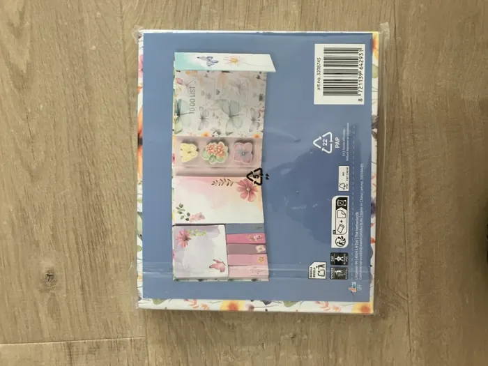 Set de papeterie post it sticky note set motif papillon neuf - photo numéro 2