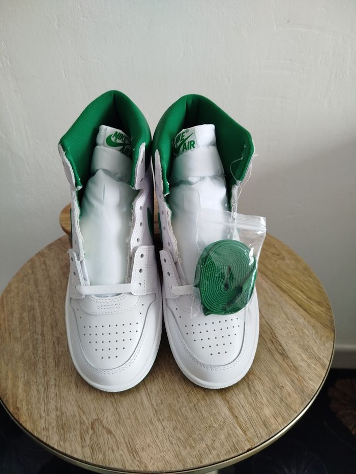 Baskets Jordan T 40 - photo numéro 2