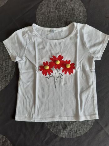 Tshirt à fleurs coeur 3D