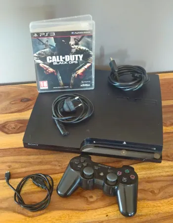 PlayStation 3 Slim 160 Go + Call of Duty Black ops
