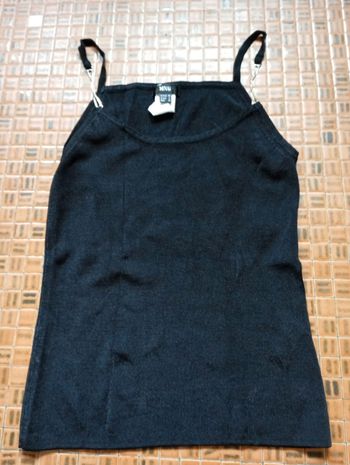 Top débardeur fines bretelles noir neuf