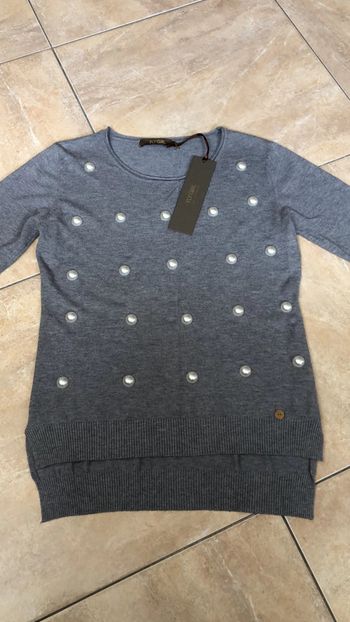 Pull avec perles