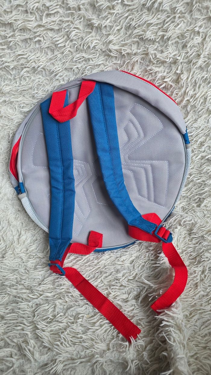 Sac a dos disney Spider man - advengers - campus disneyland paris disney store - photo numéro 2